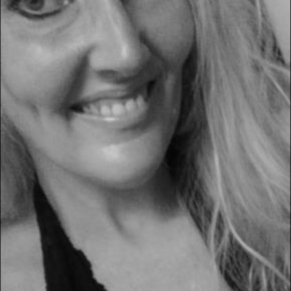 Meet your Posher, Michele